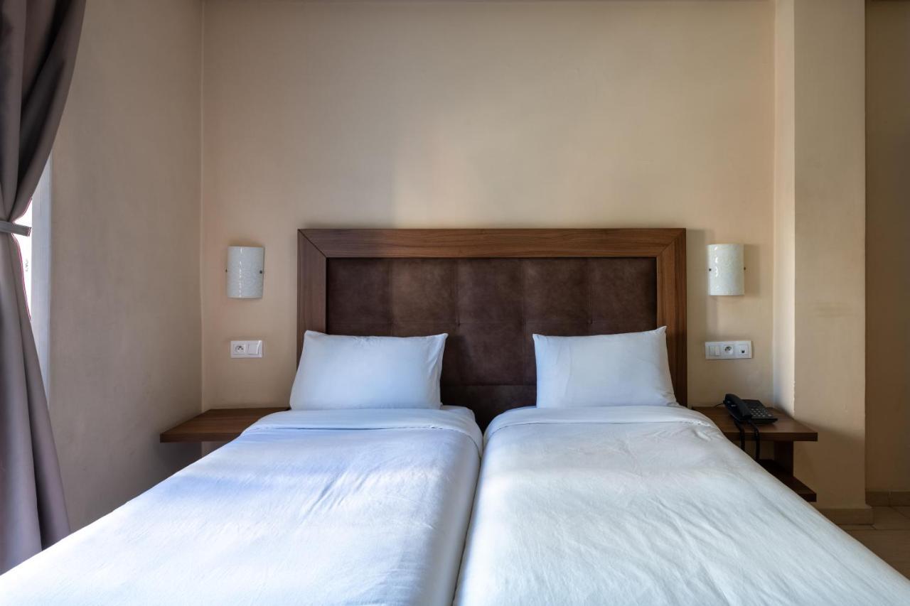 Hotel Etoile Du Nord Tanger Buitenkant foto